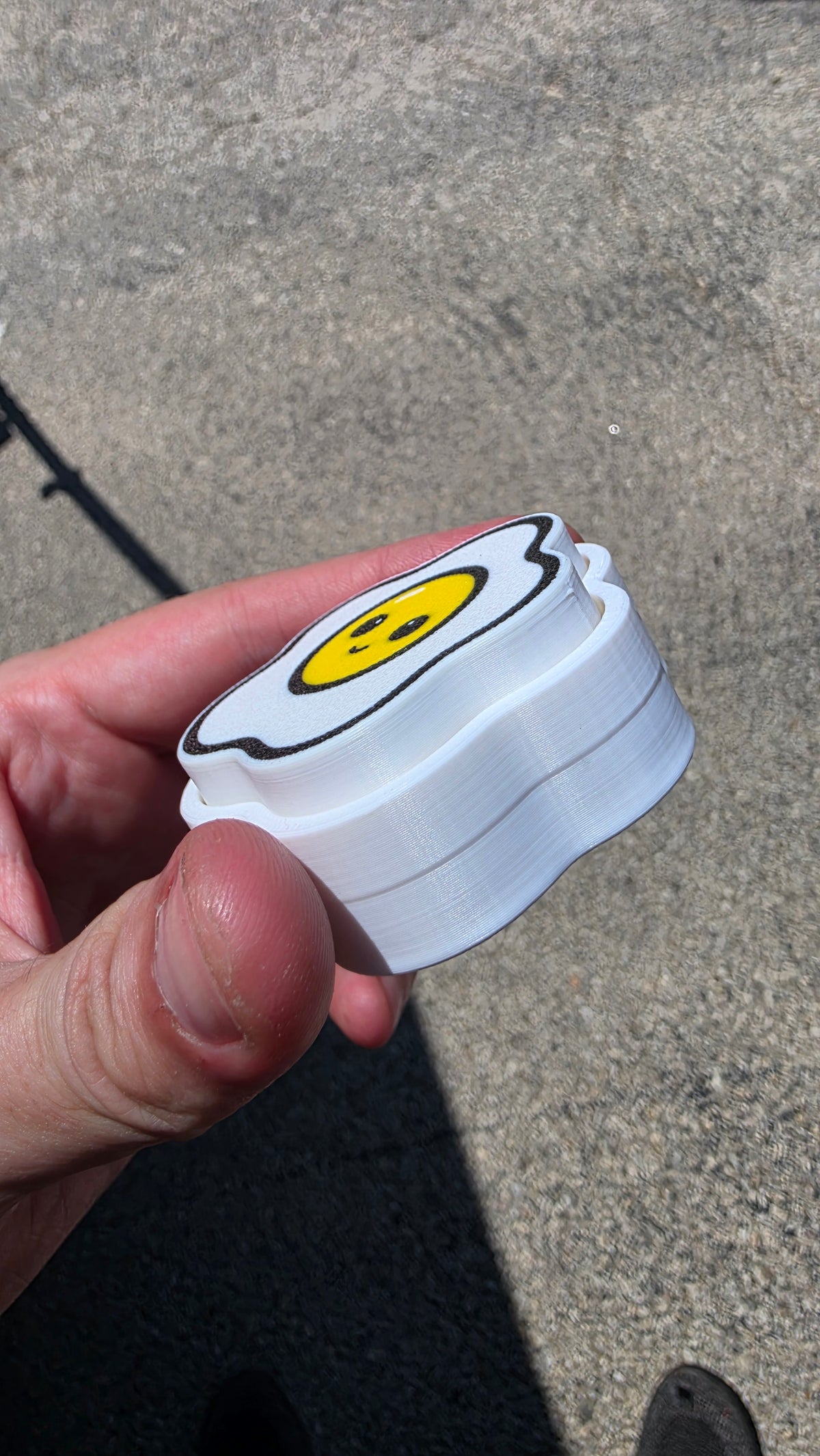 Happy Egg Fidget Clicker
